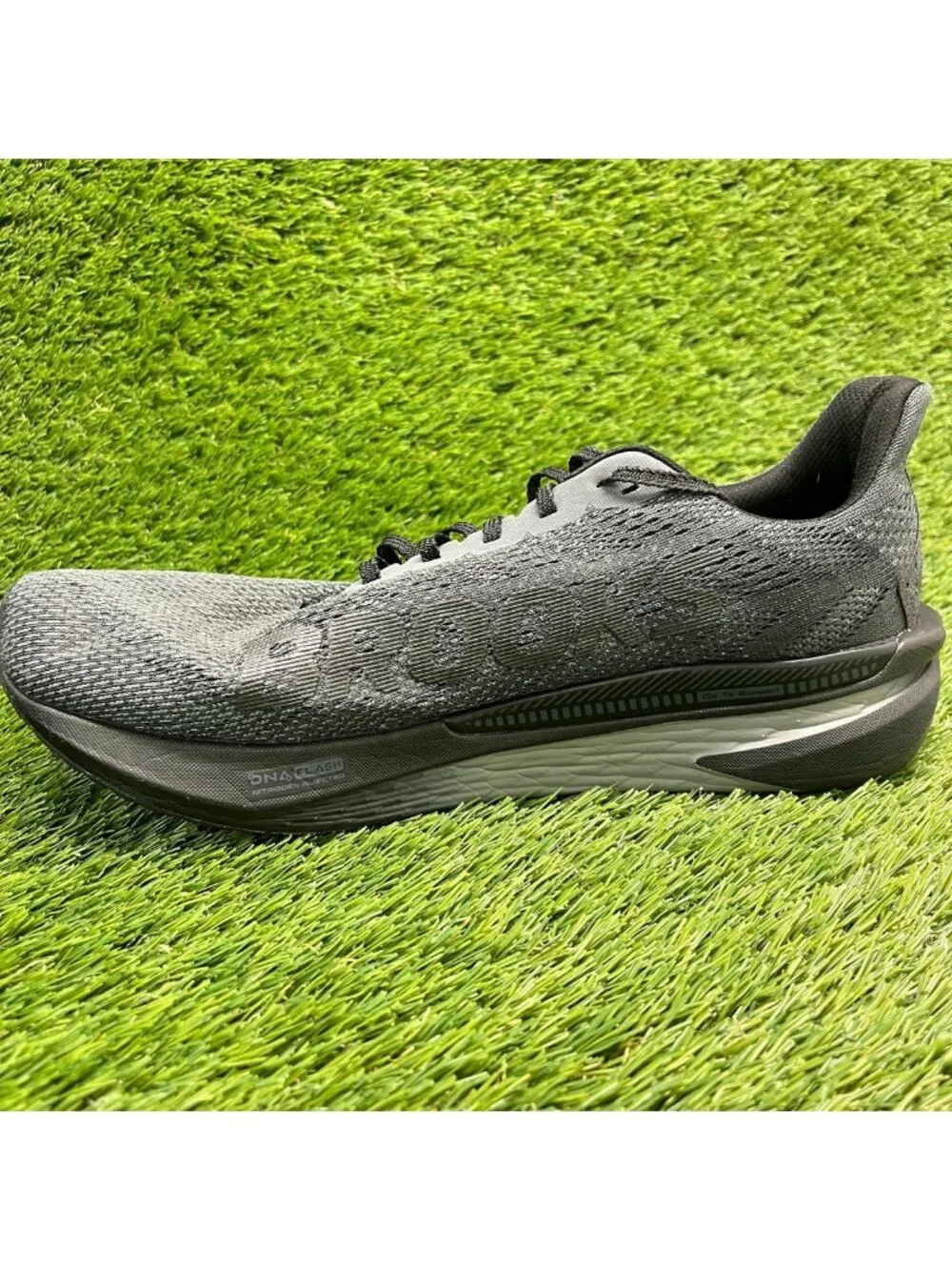 Brooks Hyperion GTS 2 Mens Size 10.5 Black Gray Athletic Running Shoes Sneakers